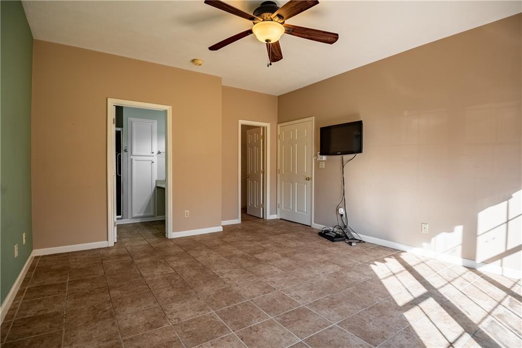 23 Stone Ridge Boulevard Hermitage, PA 16148 - Photo 17 of 23 a view of livingroom with ceiling fan