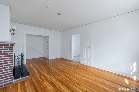 $699,000 | 29 Roosevelt Avenue, Stamford, CT 06902