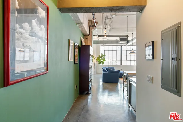 $829,999 | 315 East 8th Street, Unit 801, Los Angeles, CA 90014