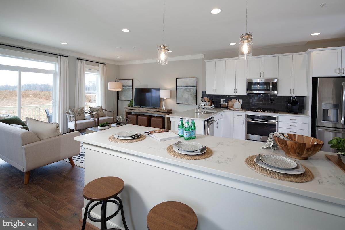 3401 Landing Way Silver Spring, MD 20906 - Photo 4 of 14 Kitchen