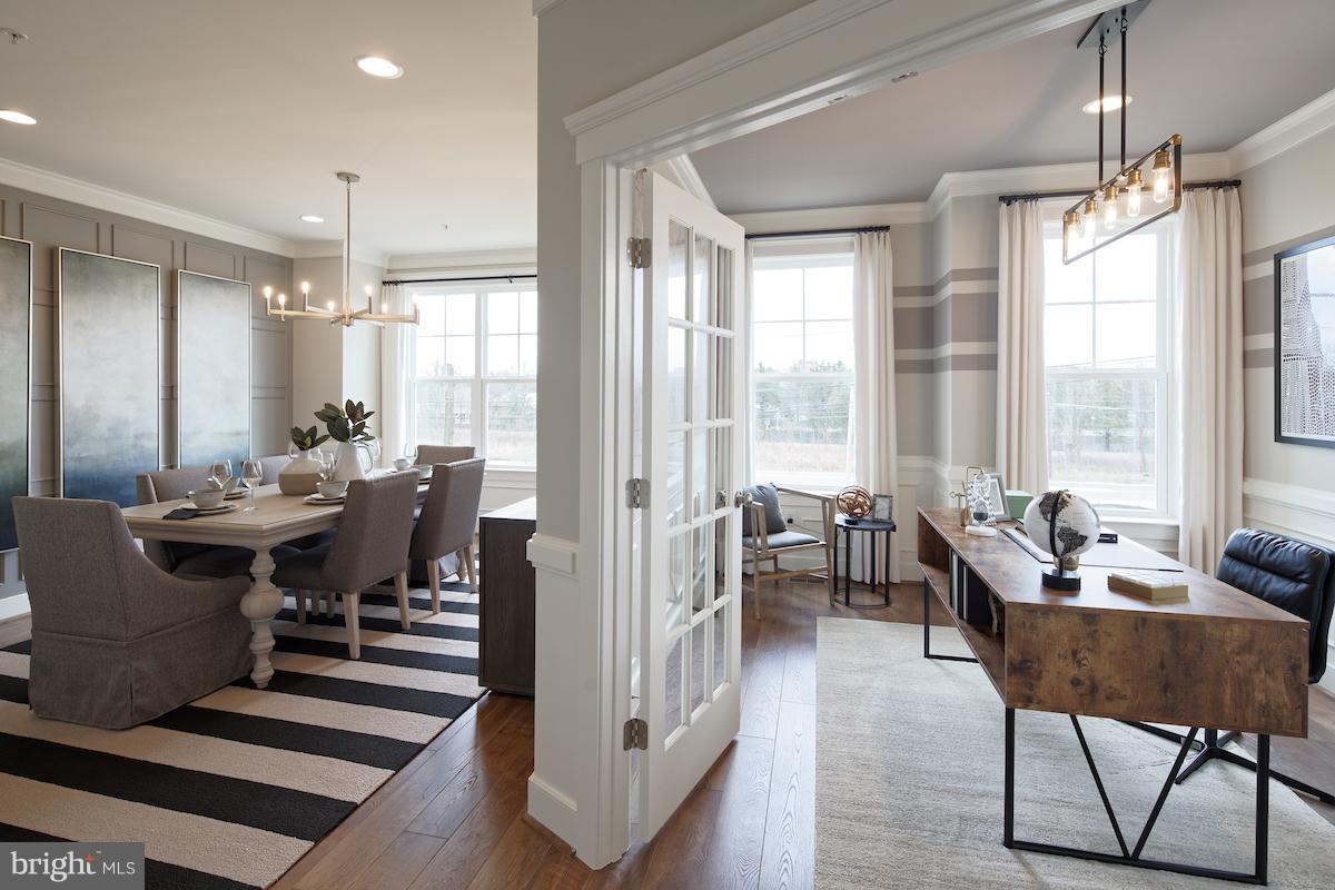 3401 Landing Way Silver Spring, MD 20906 - Photo 6 of 14 Dining Room