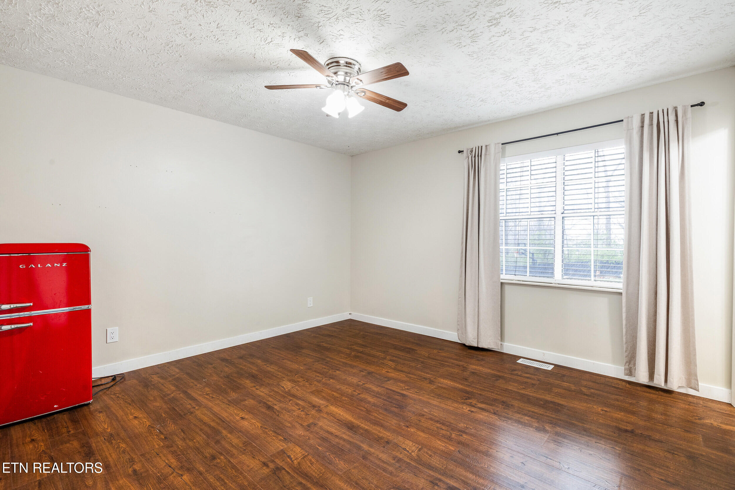10012 Bluegrass Road Knoxville, TN 37922 - Photo 14 of 56 10012_bluegrass_rd_0097