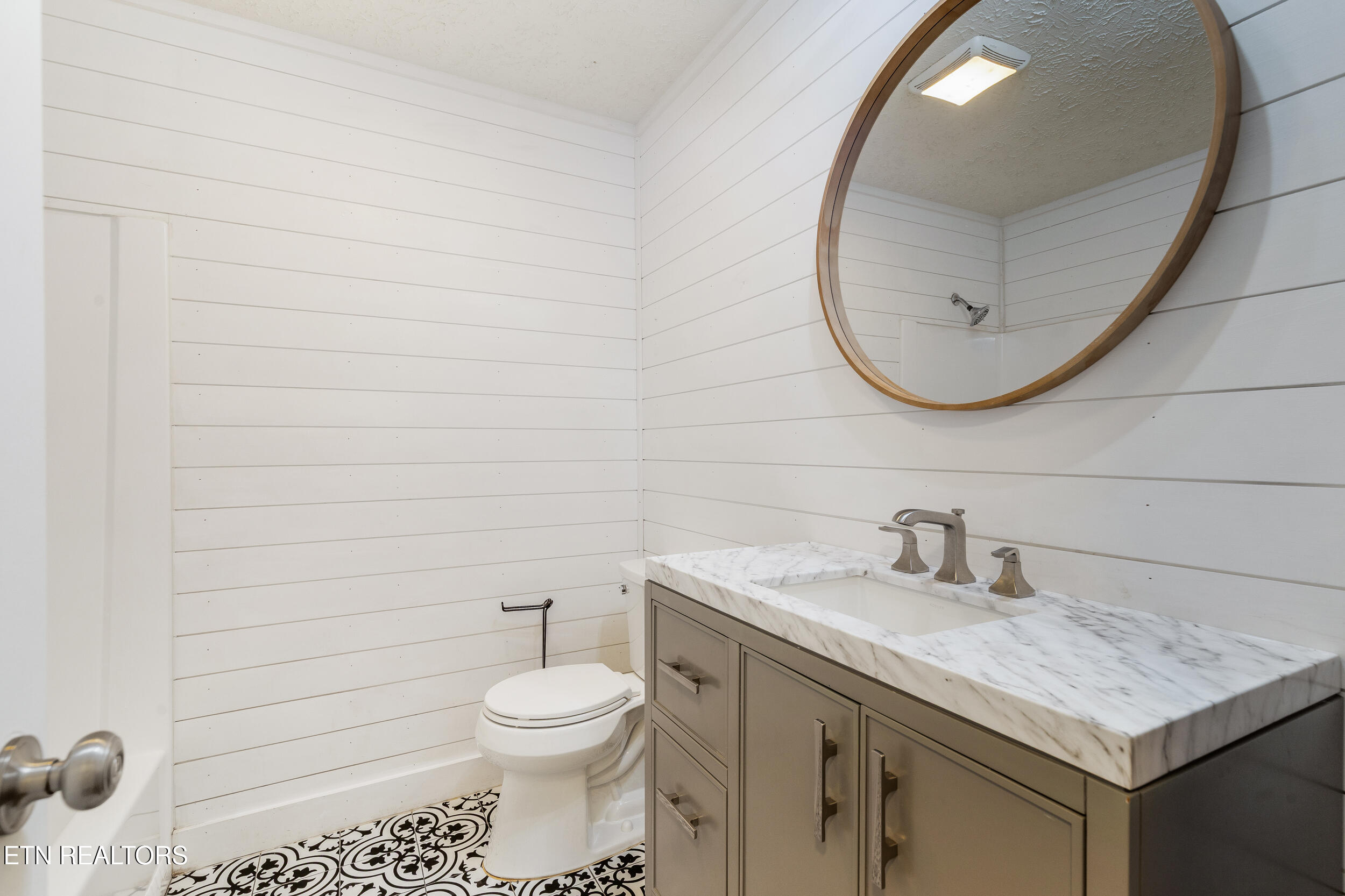 10012 Bluegrass Road Knoxville, TN 37922 - Photo 21 of 56 10012_bluegrass_rd_0082