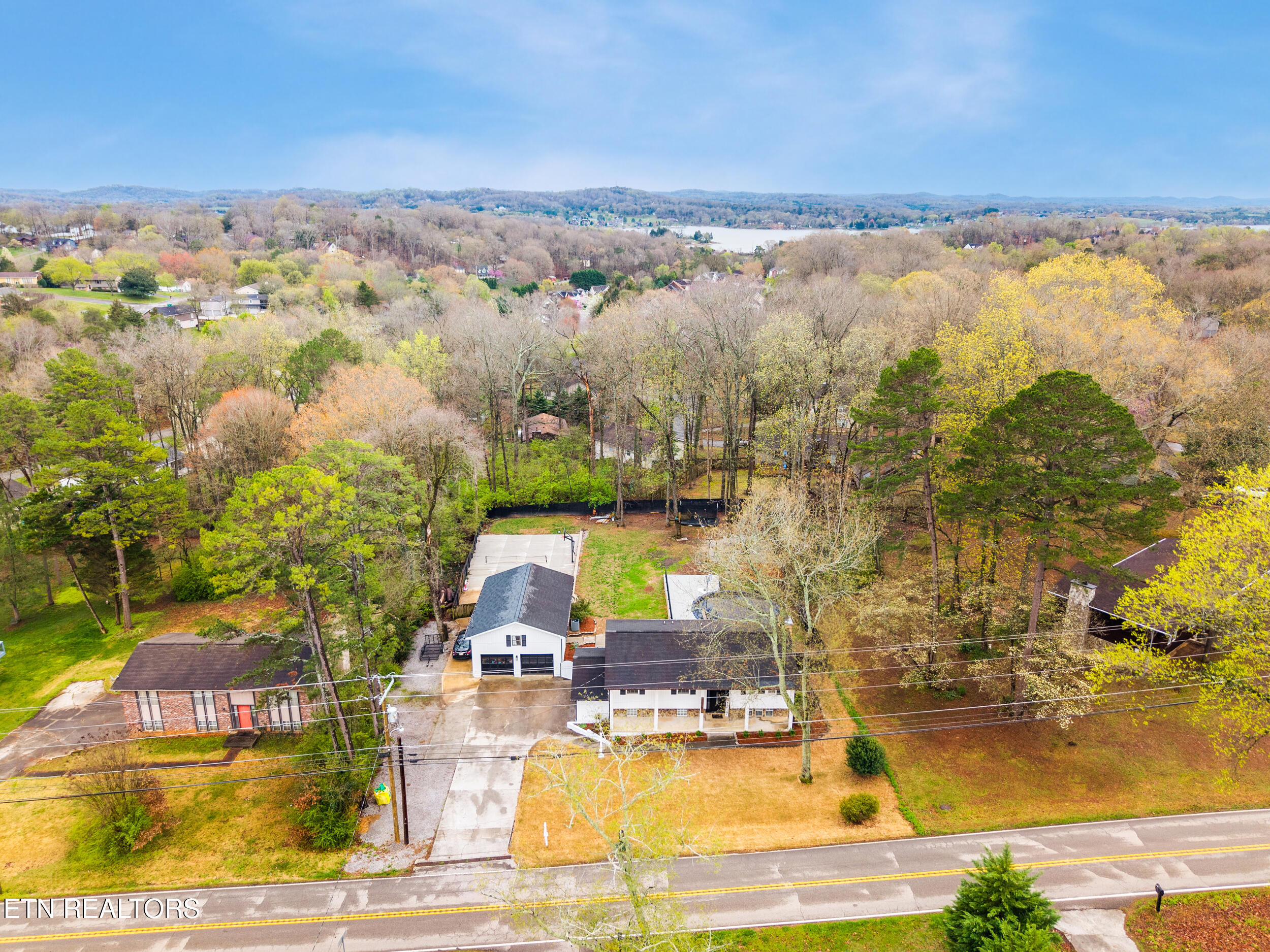 10012 Bluegrass Road Knoxville, TN 37922 - Photo 47 of 56 10012_bluegrass_rd_0034