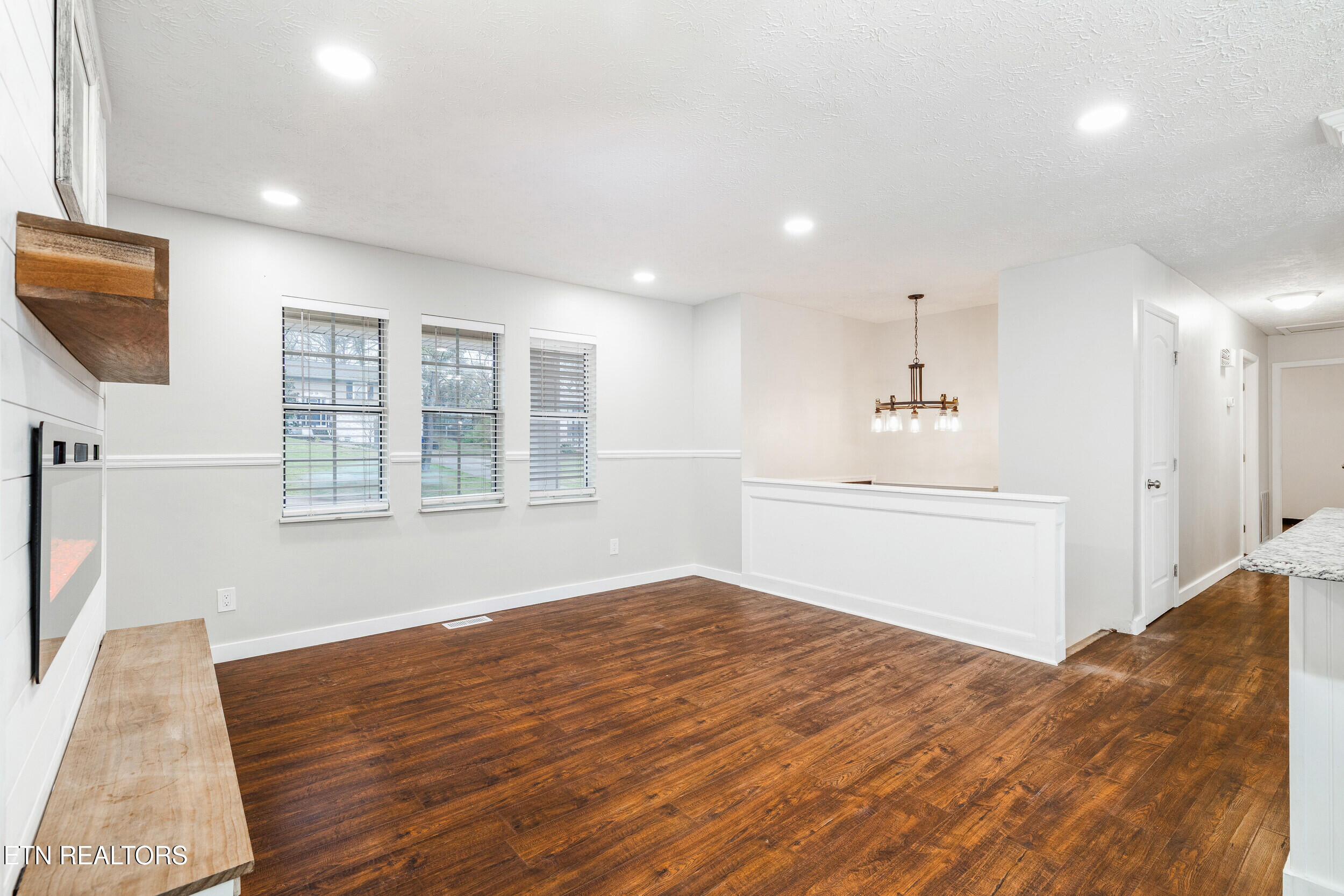 10012 Bluegrass Road Knoxville, TN 37922 - Photo 8 of 56 10012_bluegrass_rd_0058