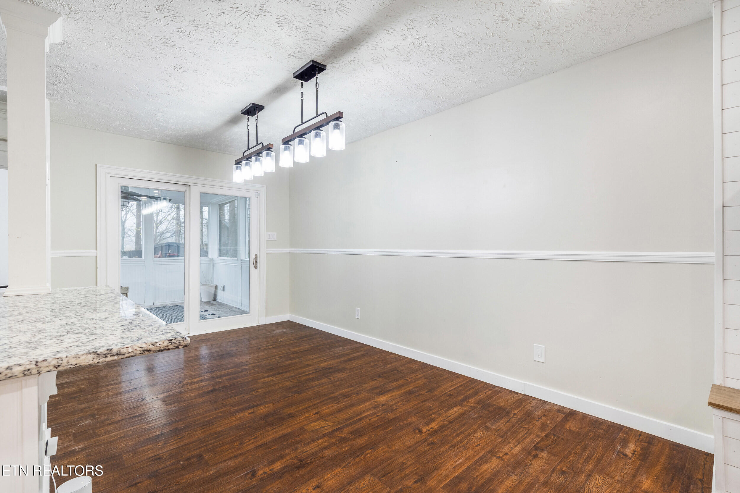 10012 Bluegrass Road Knoxville, TN 37922 - Photo 9 of 56 10012_bluegrass_rd_0067