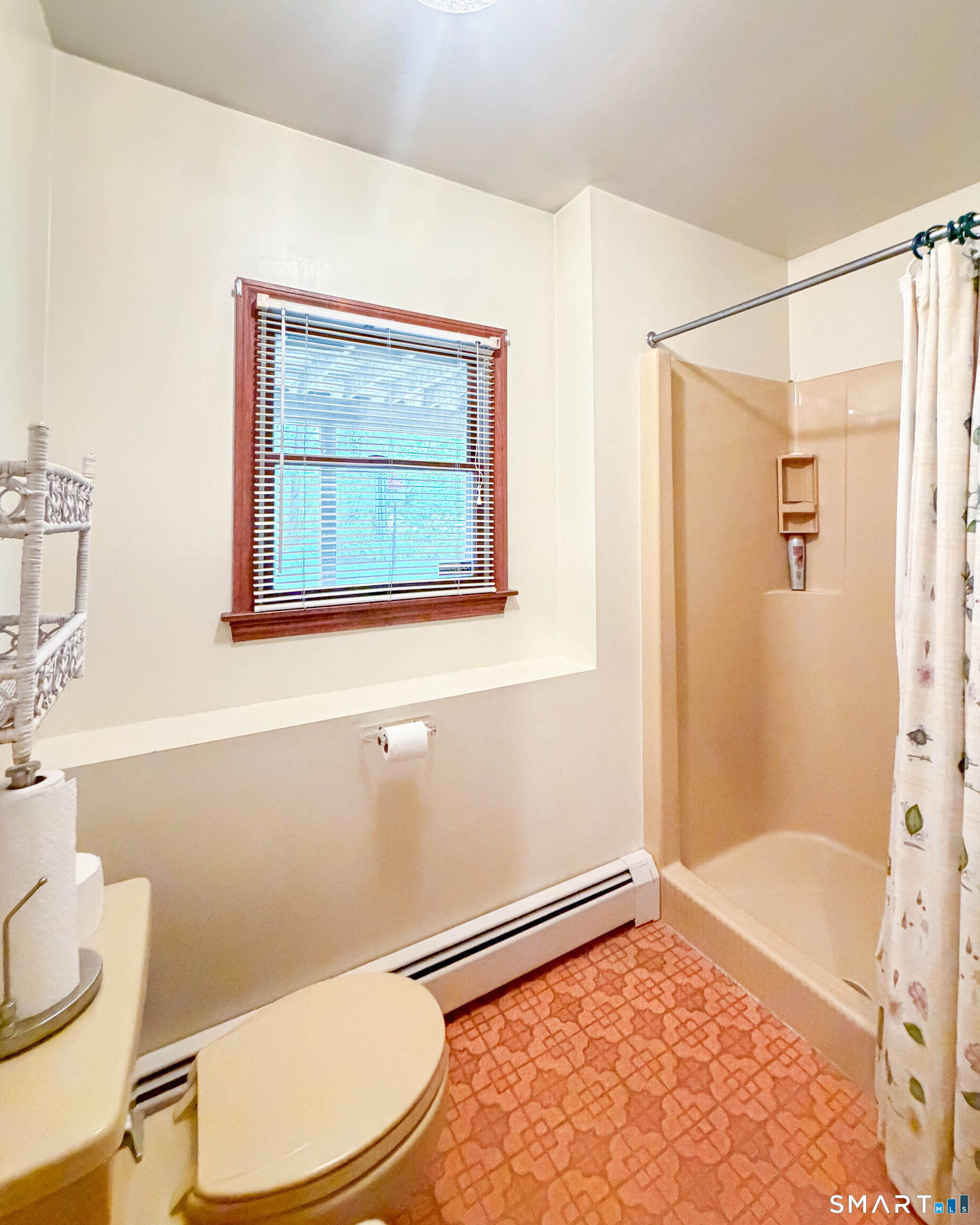 1258 Saybrook Road Middletown, CT 06457 - Photo 25 of 40