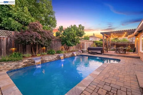 $1,438,000 | 6252 Robin Court, Pleasanton, CA 94588