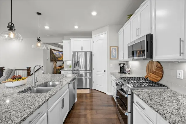 $899,000 | 81 Green Fee Circle, Castle Pines, CO 80108