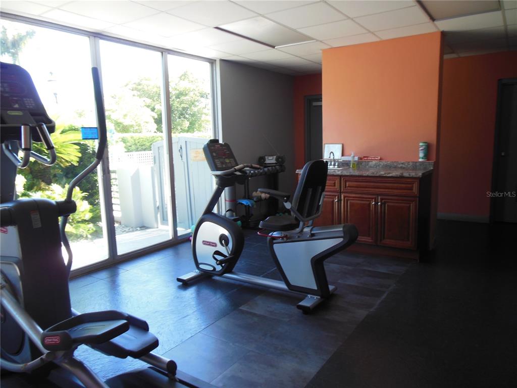 1000 Riverside Drive, Unit B103 Palmetto, FL 34221 - Photo 26 of 28
