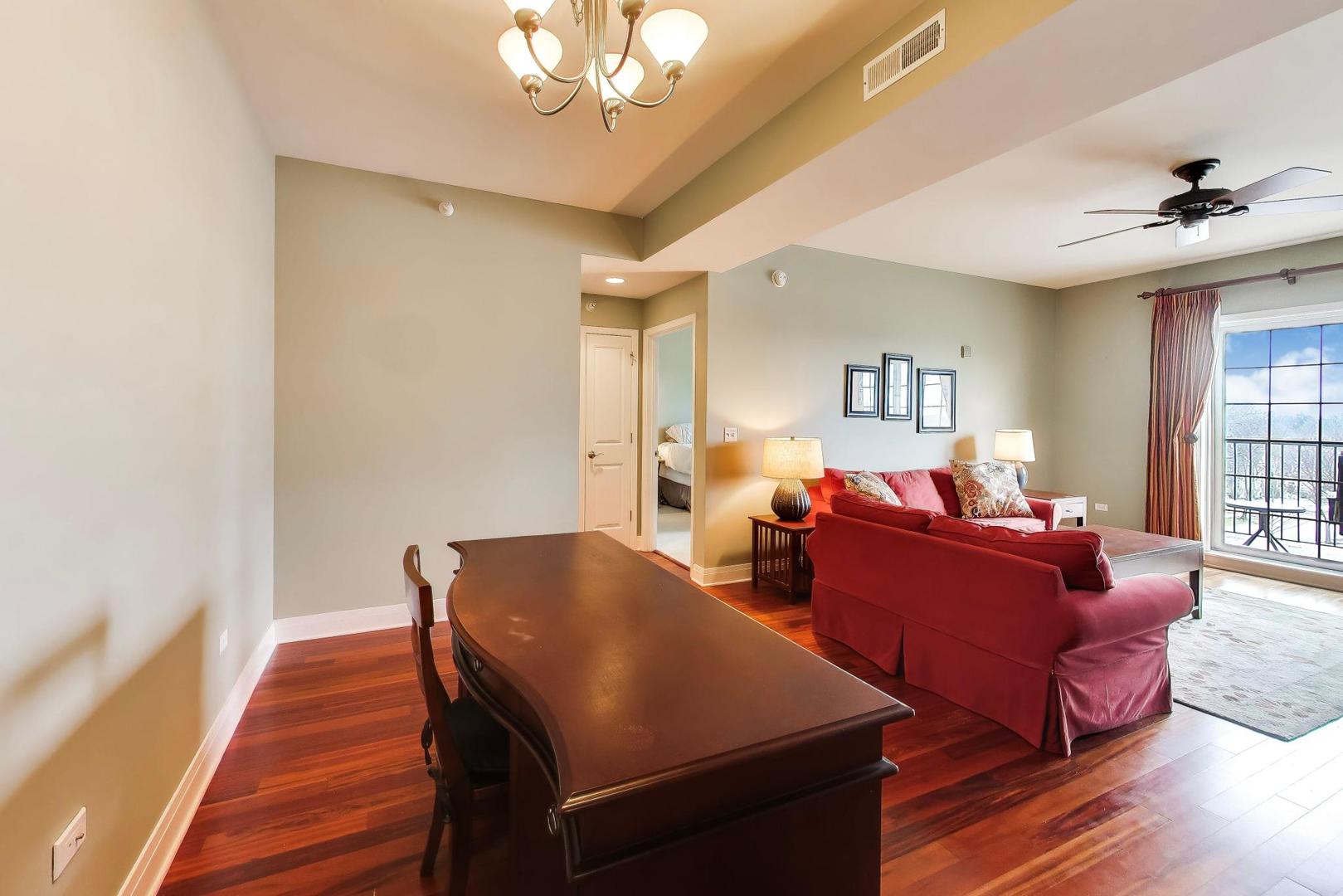 100 South Emerson Street, Unit 507 Mount Prospect, IL 60056 - Photo 8 of 30