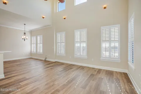 $329,000 | 201 Settlers Trace Boulevard, Unit 2401, Lafayette, LA 70508