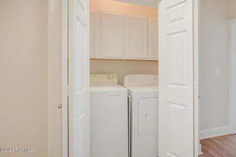 $329,000 | 201 Settlers Trace Boulevard, Unit 2401, Lafayette, LA 70508