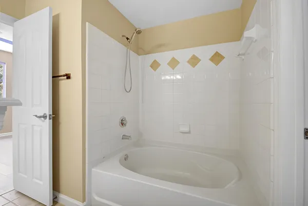 $3,400 | 2030 Alta Meadows Lane, Unit 1208, Delray Beach, FL 33444