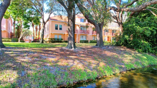 $3,400 | 2030 Alta Meadows Lane, Unit 1208, Delray Beach, FL 33444