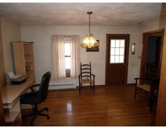 178 Chace Street Clinton, MA 01510 - Photo 7 of 12 Gallery Image 7