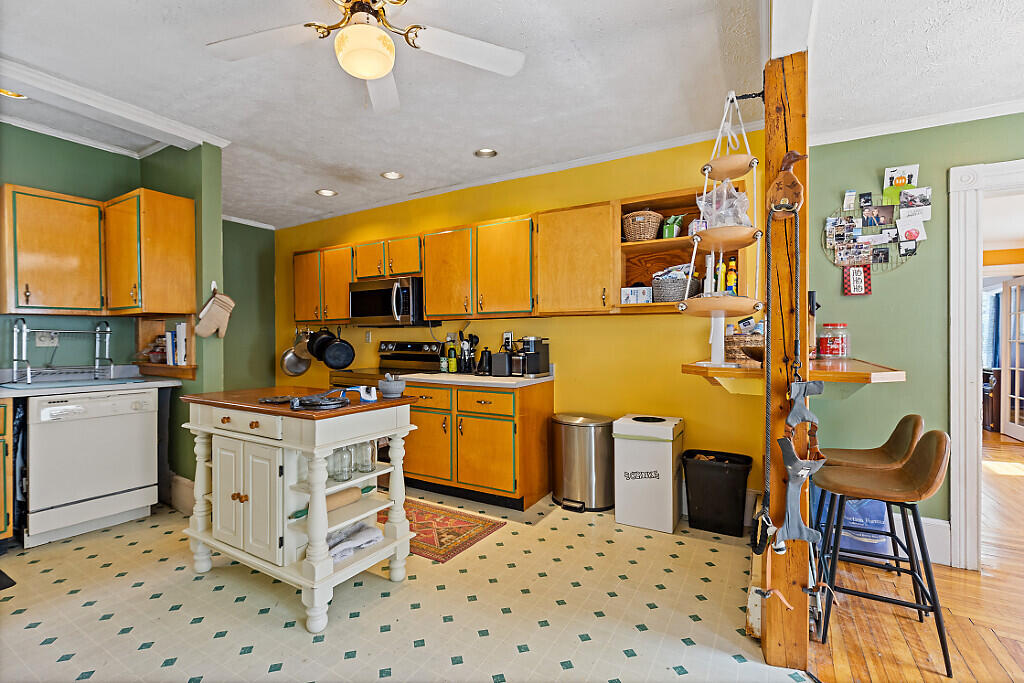 58 Chapel Street Augusta, ME 04330 - Photo 16 of 68 37_BP5A0103_DxO_mls