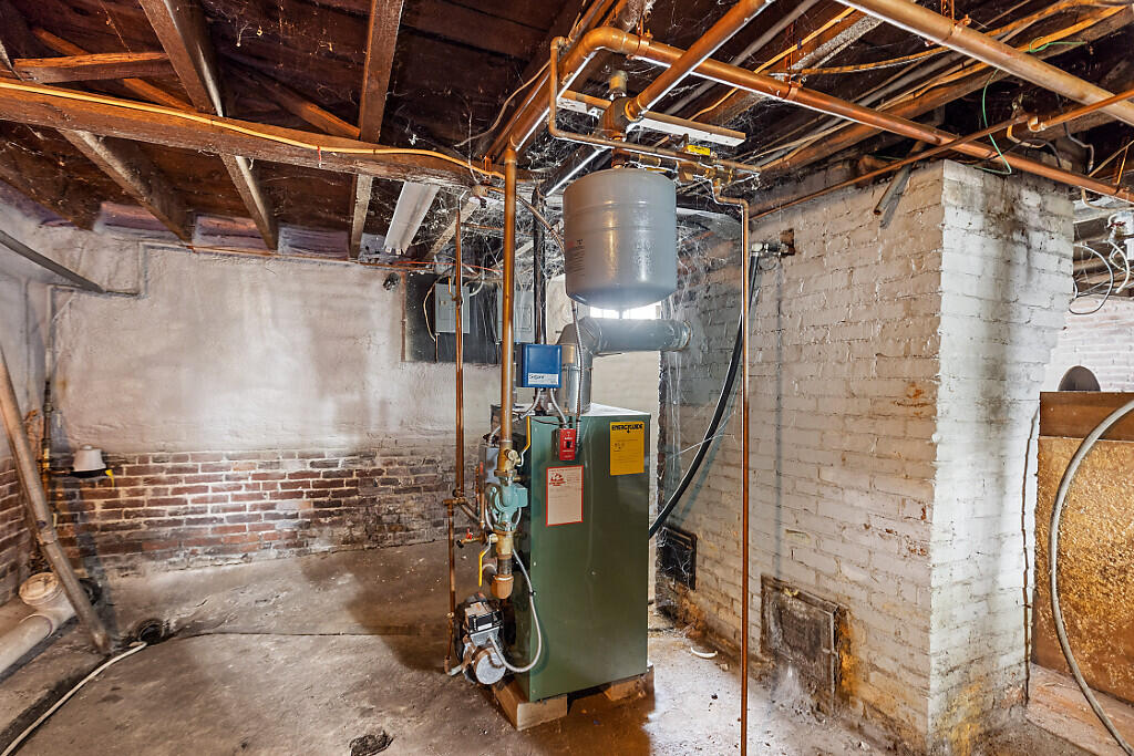 58 Chapel Street Augusta, ME 04330 - Photo 64 of 68 50_BP5A0142_DxO_mls