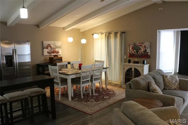 $335,900 | 4 Ridgewoods Court, St. Peters, MO 63376