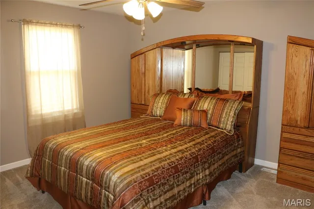 $335,900 | 4 Ridgewoods Court, St. Peters, MO 63376