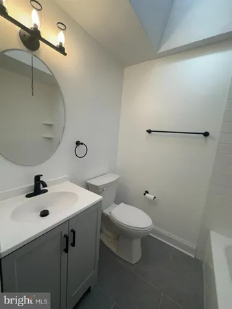 $2,300 | 2204 Lynn Boulevard, Drexel Hill, PA 19026