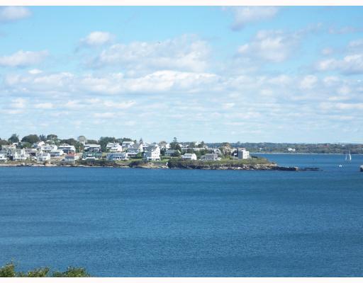 677 Boston Neck Road Narragansett, RI 02882 - Photo 2 of 8 View.