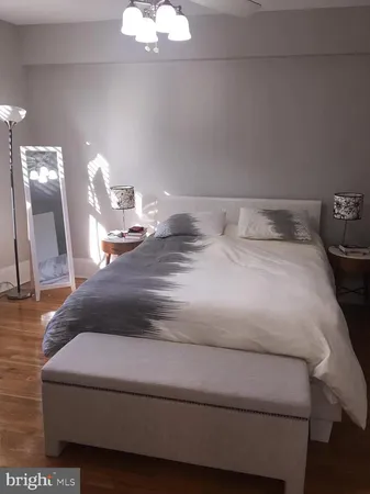 $2,150 | 2410 20th Street Northwest, Unit 204, Washington, DC 20009