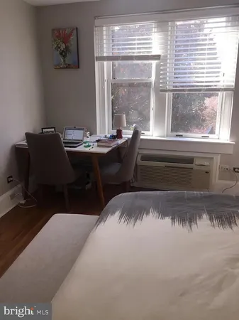 $2,150 | 2410 20th Street Northwest, Unit 204, Washington, DC 20009