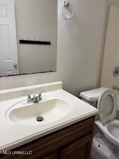 $725 | 6525 Jasmine Street, Unit 2, Moss Point, MS 39563