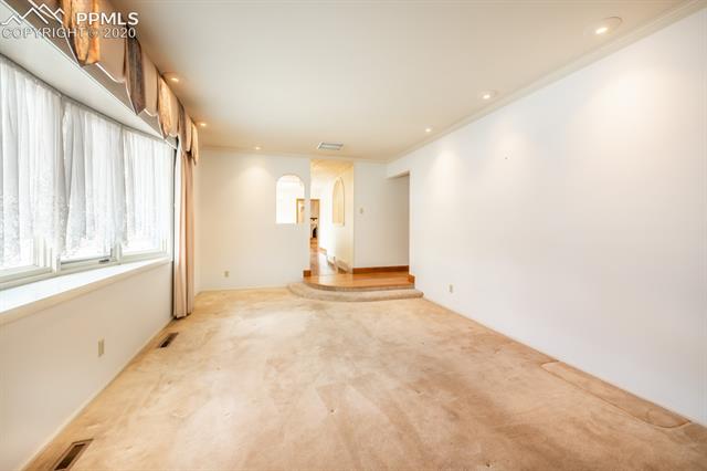 52 Robertson Road Pueblo, CO 81001 - Photo 9 of 40 Gallery Image 9