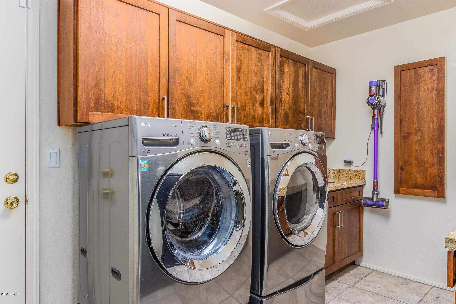 4709 East Hearn Road Phoenix, AZ 85032 - Photo 31 of 40 Laundry and new washer and dryer