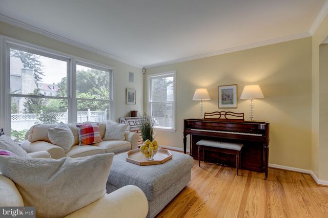 $750,000 | 252 Highland Avenue, Wayne, PA 19087