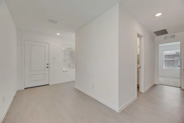 $261,999 | 2132 Jesse James Lane, Joshua, TX 76058