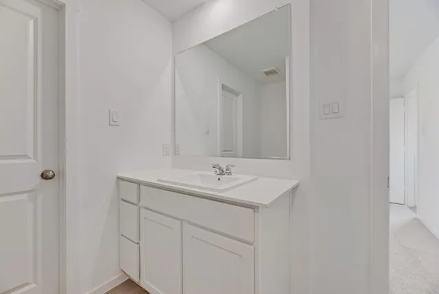 $261,999 | 2132 Jesse James Lane, Joshua, TX 76058