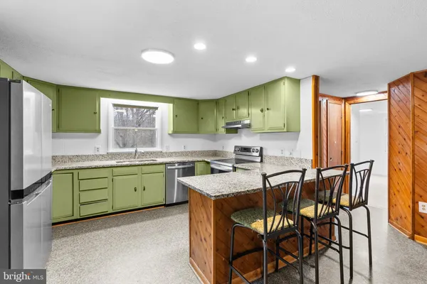 $319,999 | 219 Potomak Trail, Winchester, VA 22602