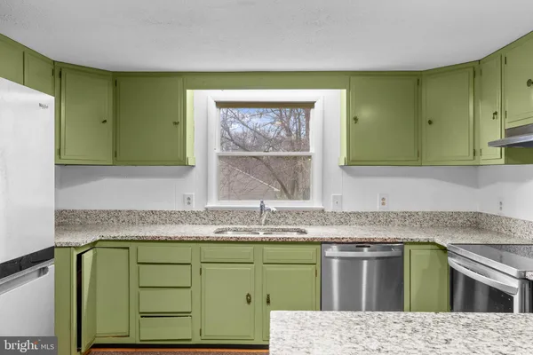 $319,999 | 219 Potomak Trail, Winchester, VA 22602