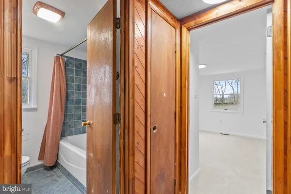 $319,999 | 219 Potomak Trail, Winchester, VA 22602