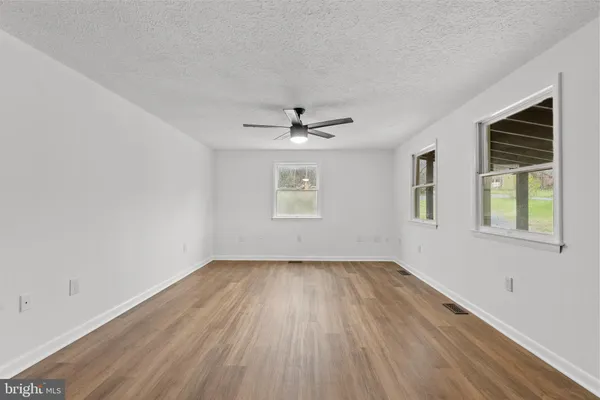 $319,999 | 219 Potomak Trail, Winchester, VA 22602