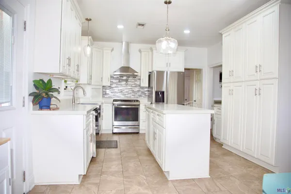 $333,333 | 128 East 43rd Street, Cut Off, LA 70345