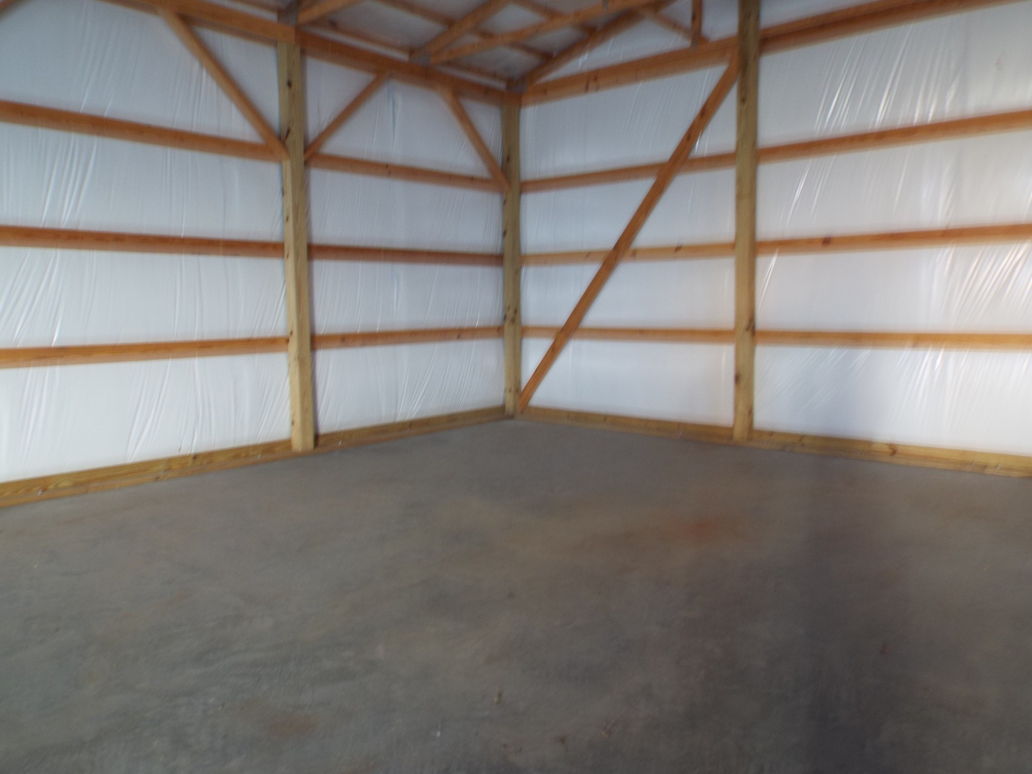 6023 Murfreesboro Road Lebanon, TN 37090 - Photo 4 of 42 a view of an empty room with a window