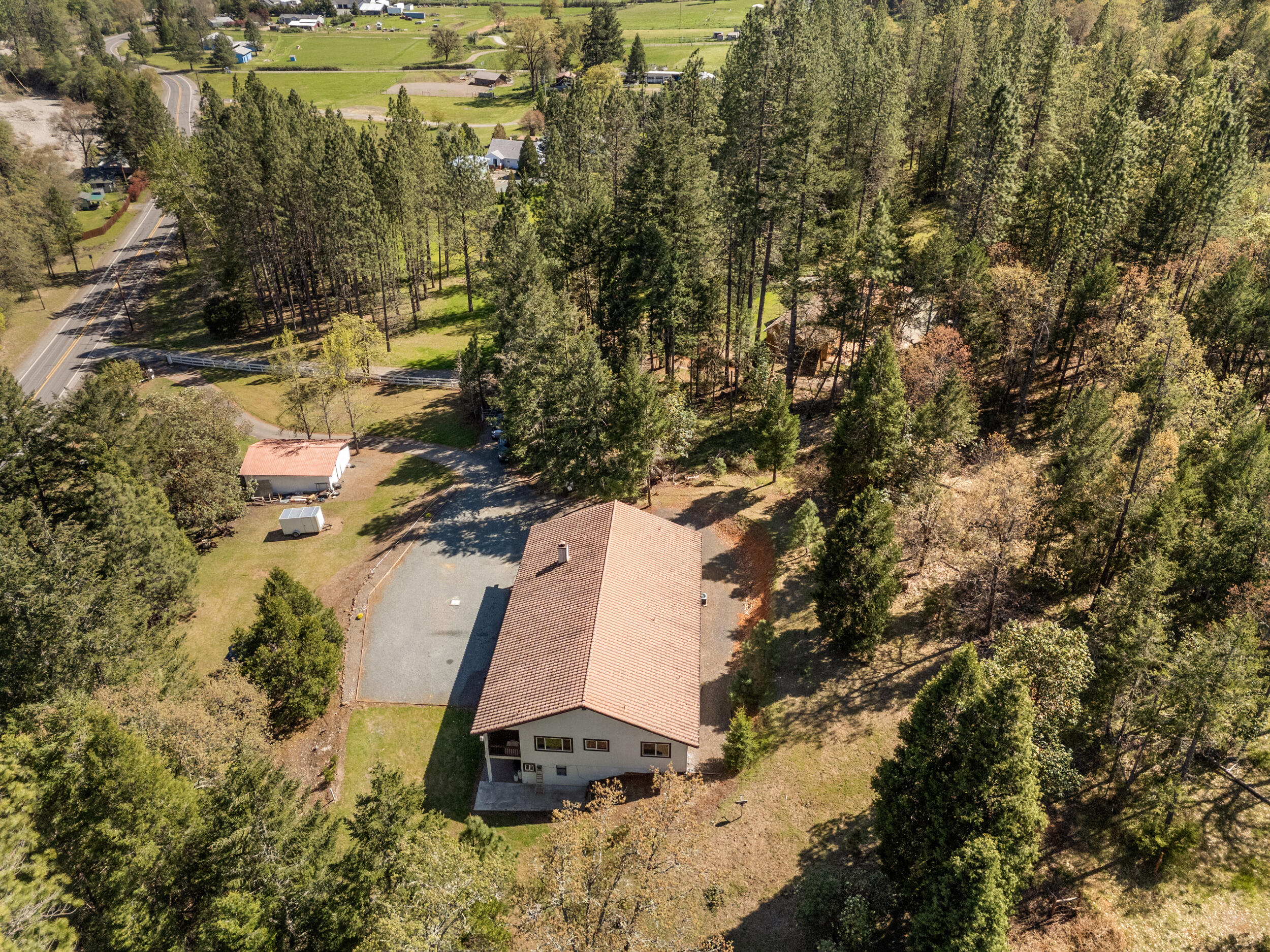 2295 West Evans Creek Road Rogue River, OR 97537 - Photo 47 of 51 46_2295 w evans creek road - drone - 09