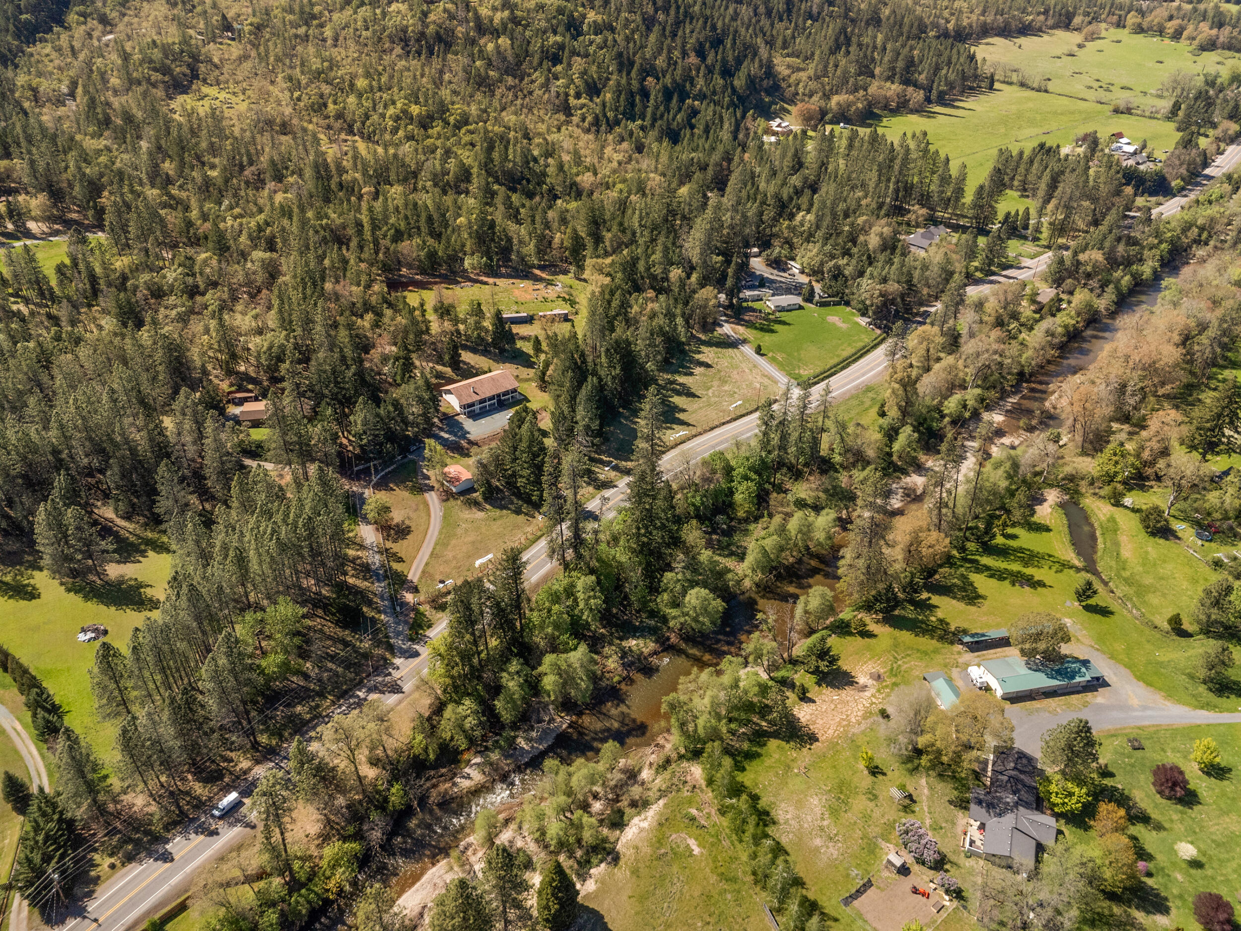2295 West Evans Creek Road Rogue River, OR 97537 - Photo 50 of 51 49_2295 w evans creek road - drone - 12
