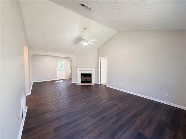 $245,000 | 868 Scott Road, Riverdale, GA 30296