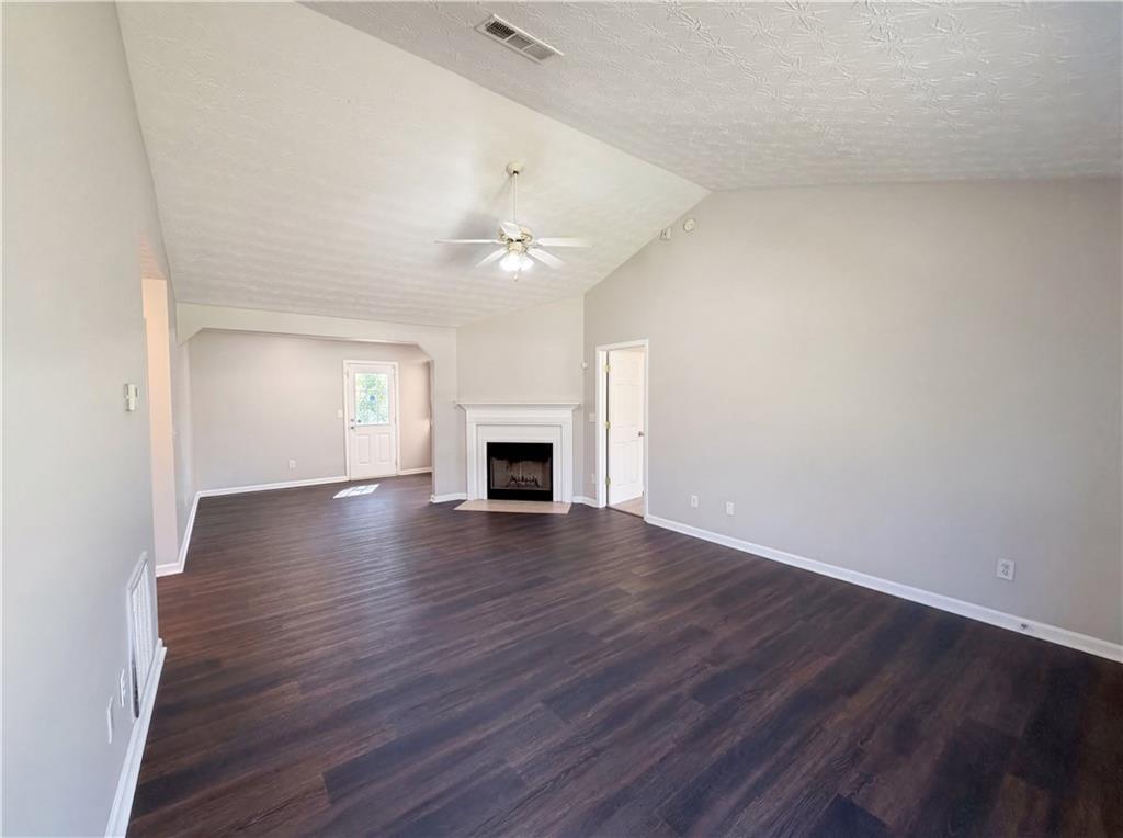 868 Scott Road Riverdale, GA 30296 - Photo 7 of 20