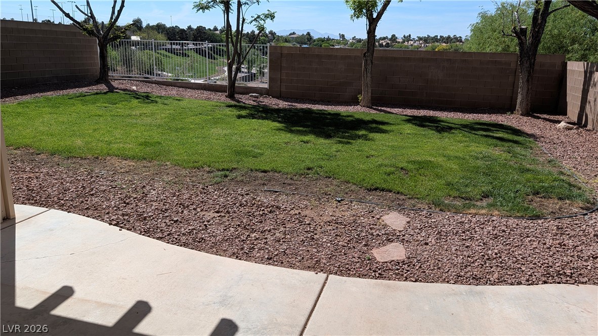 269 Cascading Street Henderson, NV 89074 - Photo 27 of 28