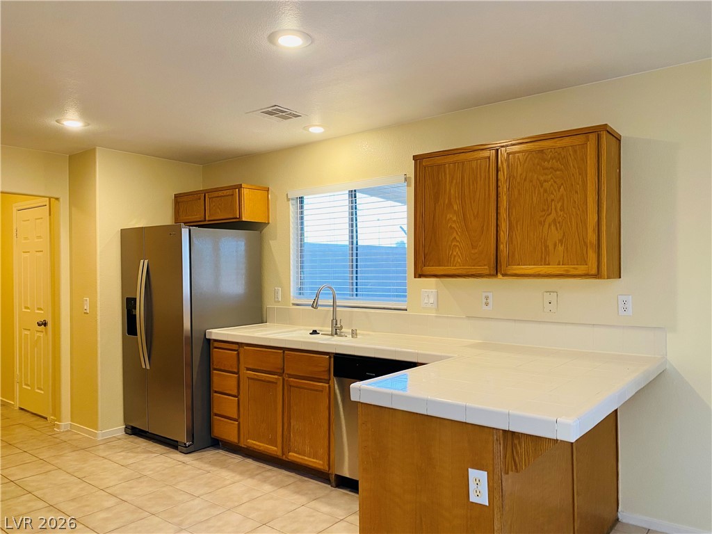 269 Cascading Street Henderson, NV 89074 - Photo 5 of 28