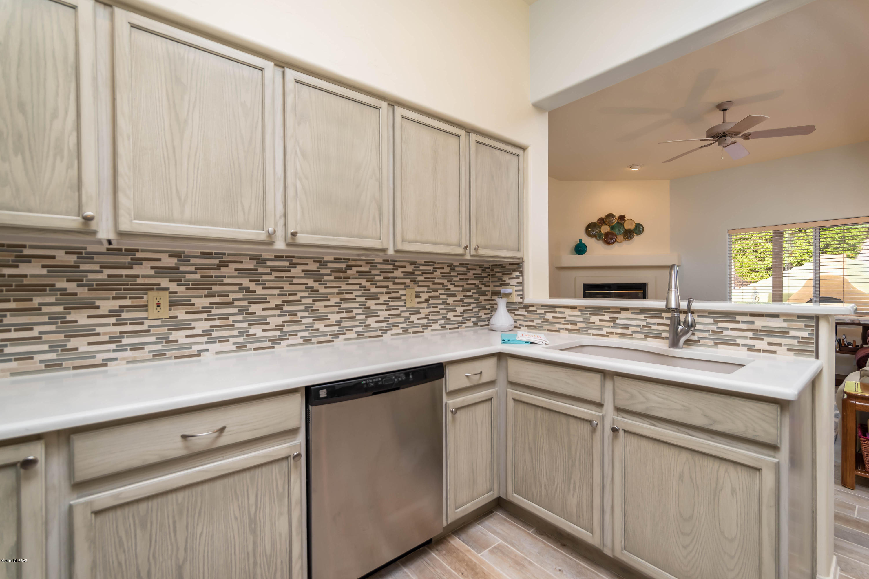 398 Ajax Peak Road Oro Valley, AZ 85737 - Photo 13 of 37