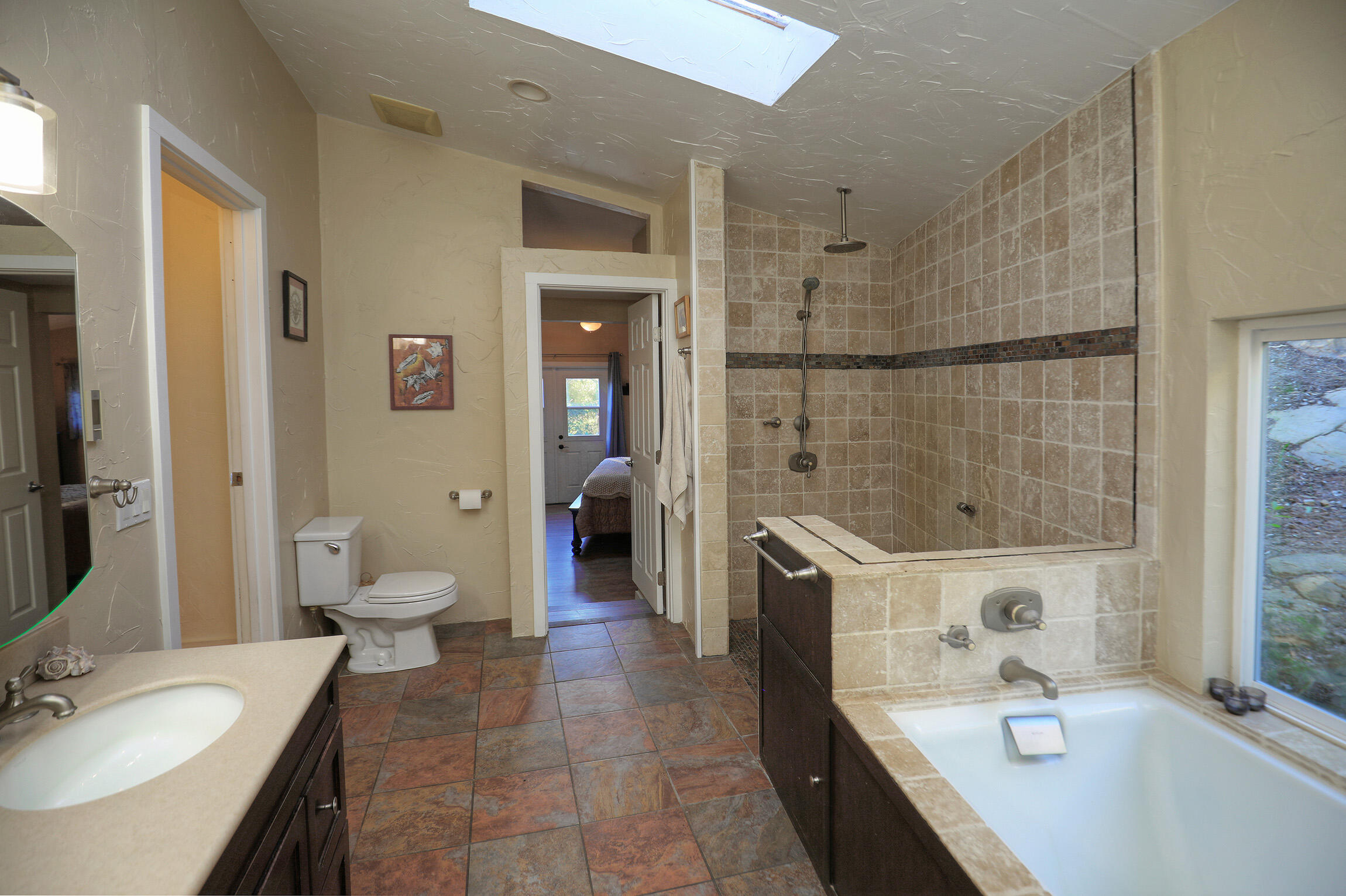2924 San Marcos Pass Road Santa Barbara, CA 93105 - Photo 21 of 40 Primary Bath