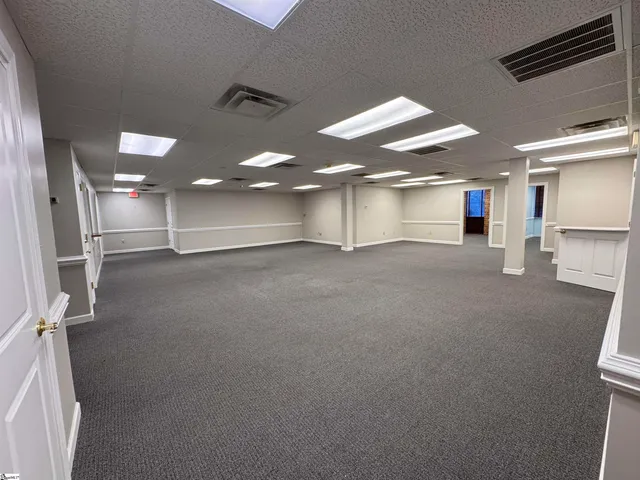 $3,400 | 2315 North Main Street, Anderson, SC 29621