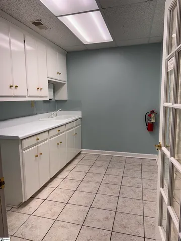 $3,400 | 2315 North Main Street, Anderson, SC 29621